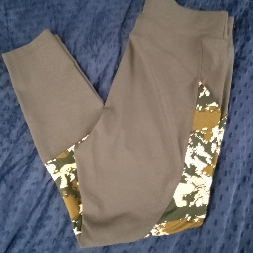 2xl Gray & Print Leggings